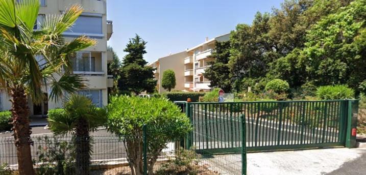 Studio B Front De Mer Saint-Raphael (Var) Exterior foto